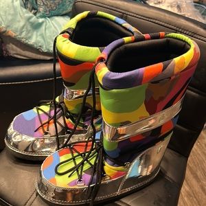 Colorful Moon Boots